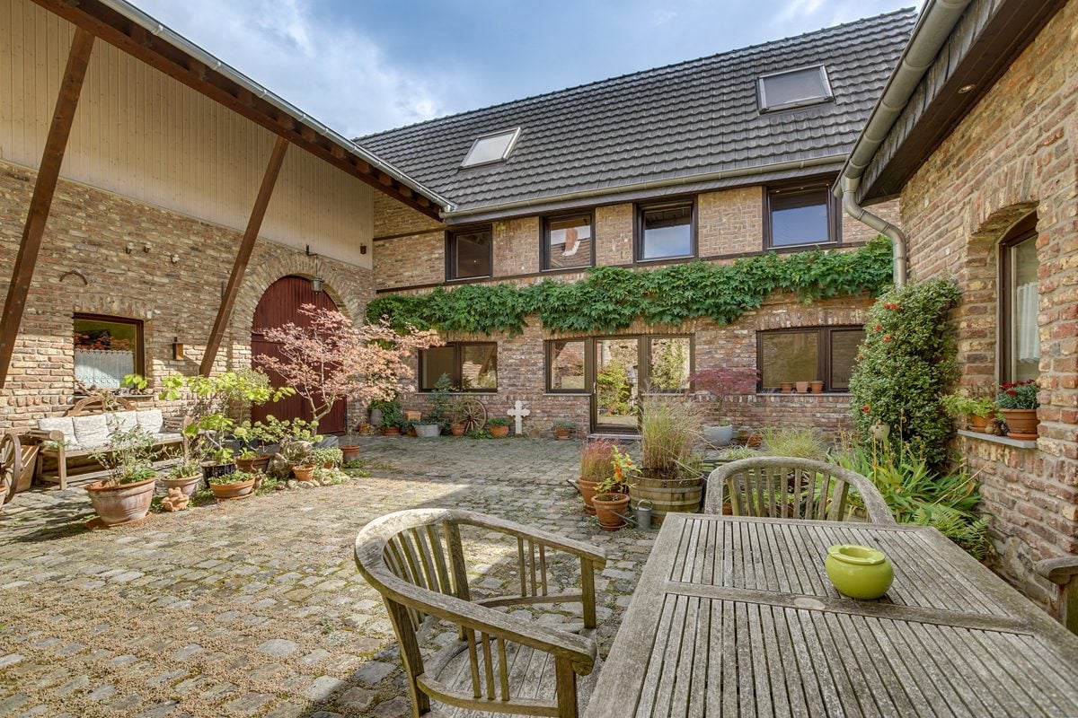 Attraktive Hofanlage mit Nutzungsmöglichkeiten